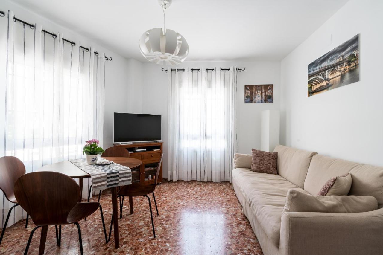 Anna - Triana Apartman Sevilla Kültér fotó